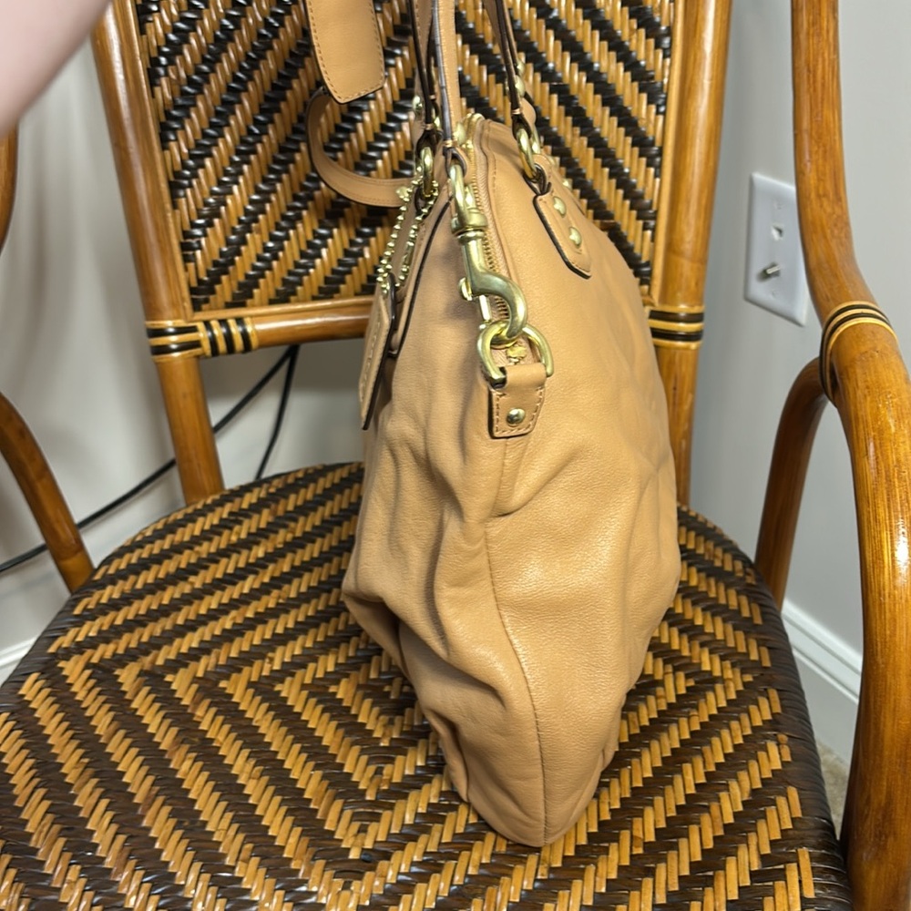 Coach Ashley Satchel Bag Tan Leather - Picture 2 of 7